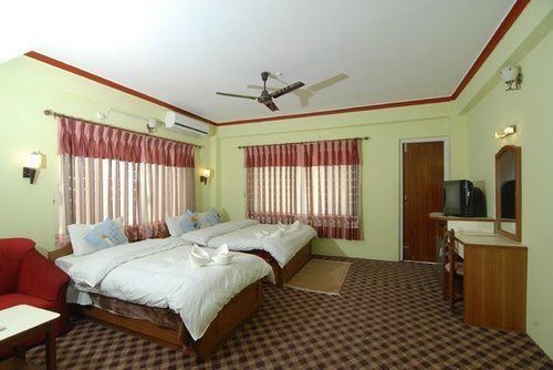 Hotel Lake House Ποκάρα Εξωτερικό φωτογραφία